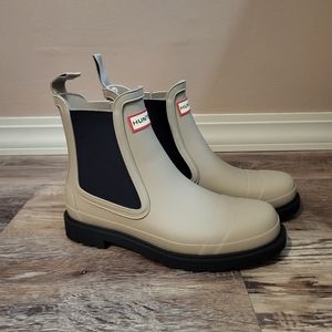 Hunter rain boots